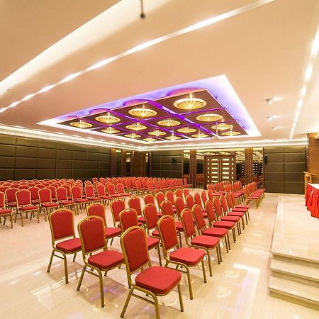 Hotel Vivera Grande Dindigul Ngoại thất bức ảnh