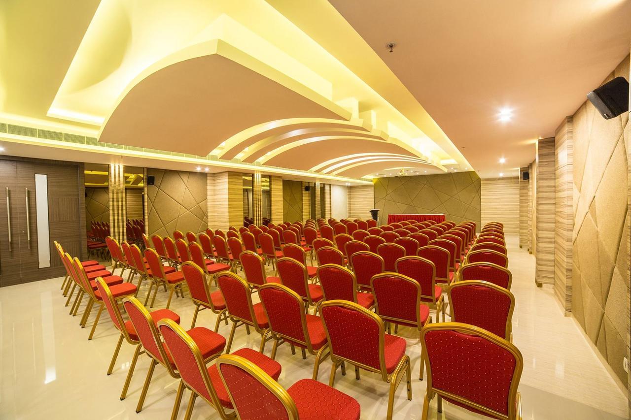 Hotel Vivera Grande Dindigul Ngoại thất bức ảnh